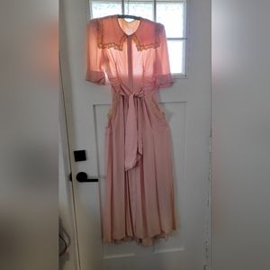 True Vintage 1940s Dress🌹